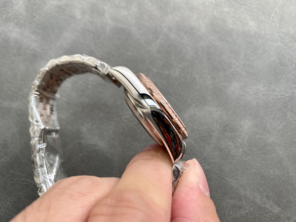 激安ロレックス内部構造